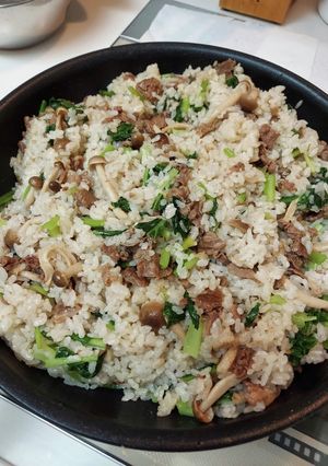 牛肉と小松菜の炊き込みごはん-レシピのメイン写真