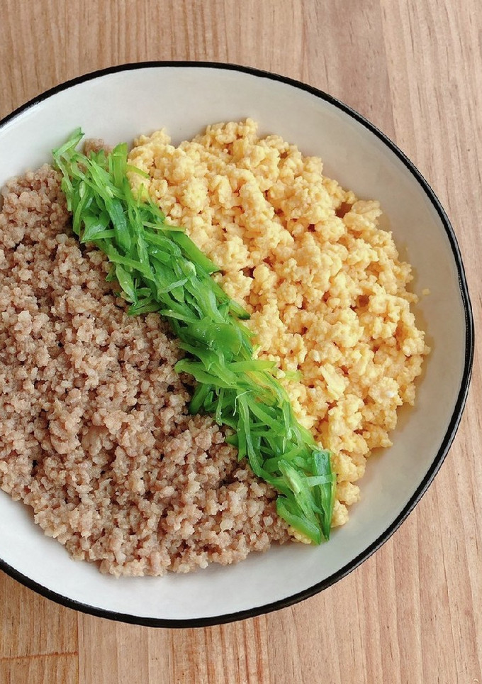 三色丼☆豚とたまごのそぼろ丼-レシピのメイン写真