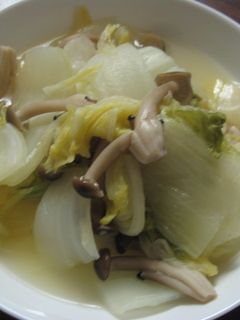 超簡単・白菜としめじの蒸し煮-レシピのメイン写真