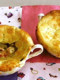 ぷるぷるあんこうのホットスープパイ-レシピのメイン写真
