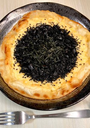 黒の膝牌/ピザ・パイ…黒豆・ひじき炒め煮-レシピのメイン写真