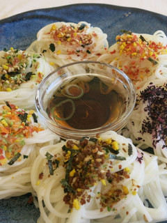 そうめんのおいしい薬味-レシピのメイン写真