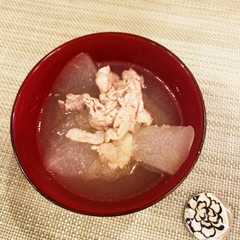 รูปของ Rp.15 冬瓜と豚肉のソーキ汁風