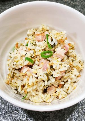 ごま油香る☆ベーコンと海苔の炊き込みご飯-レシピのメイン写真