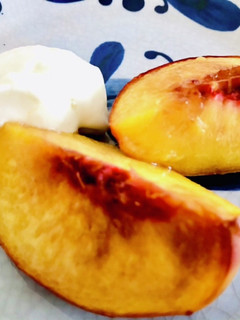 焼き桃←びっくりするほど美味しい♪-レシピのメイン写真
