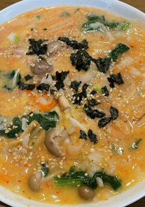 電子レンジでつくるキムチのスープごはん-レシピのメイン写真