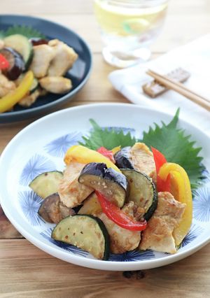 鶏むね肉と夏野菜のバタポン炒め-レシピのメイン写真