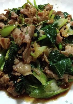 豚こま肉とモロヘイヤの炒め物♪-レシピのメイン写真