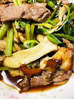 牛肉とキノコの中華炒め-レシピのメイン写真