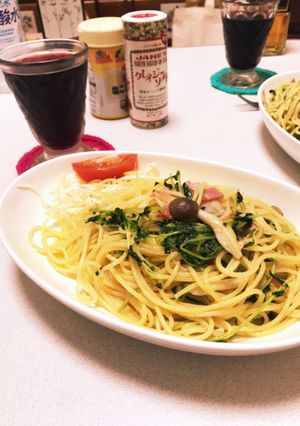 豆苗とベーコンしめじのペペロンチーノ-レシピのメイン写真