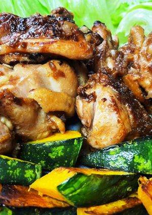 焦がしすり玉ねぎで食べる焼きチキン-レシピのメイン写真