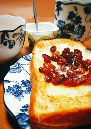 ★レーズンのせバタートースト★-レシピのメイン写真