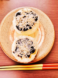 海苔佃煮とちりめんじゃこの焼きおにぎり-レシピのメイン写真