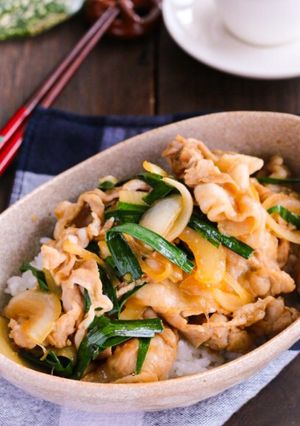 香味野菜たっぷり♡フライパンde味噌豚丼-レシピのメイン写真