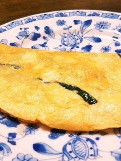ニラ玉チーズオムレツ-レシピのメイン写真