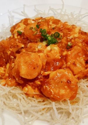 揚げ春雨で本格風！炒り卵入りエビチリ-レシピのメイン写真