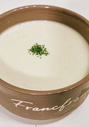 ビシソワーズ-じゃがいもの冷製スープ--レシピのメイン写真