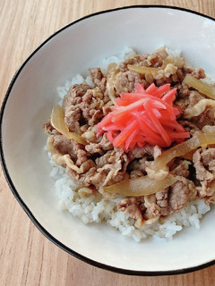 煮るだけ簡単☆つゆだく牛丼-レシピのメイン写真