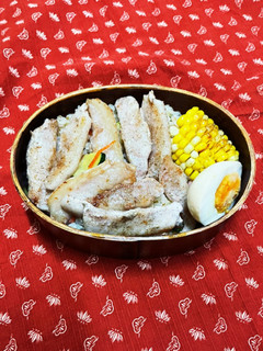 チャーハンon the豚トロ弁当-レシピのメイン写真