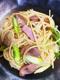 アスパラベーコンのガーリックパスタ-レシピのメイン写真