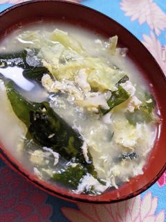 キャベツとワカメのゴクゴク中華卵スープ-レシピのメイン写真