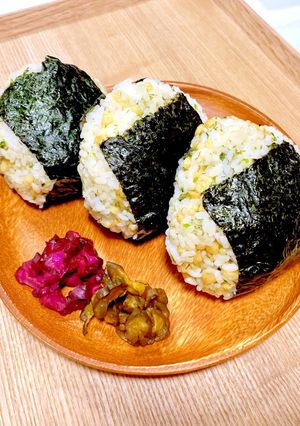 KUROSU風 チーズ入悪魔のおにぎり-レシピのメイン写真