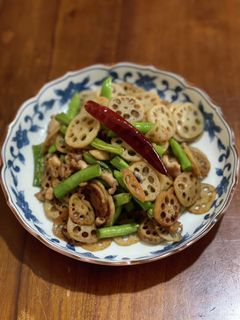 蓮根とインゲンの鶏挽肉炒め♪-レシピのメイン写真