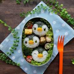 รูปของ ポッチャマのおにぎり弁当