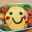 スマイルちゃんオムライスキャラ弁