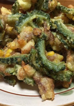 種もワタも食べるゴーヤと豚肉のかき揚げ-レシピのメイン写真