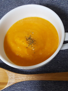 【人参嫌いに送る】牛乳無にんじんスープ-レシピのメイン写真