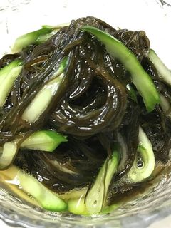 もずくめんつゆ**°°☆-レシピのメイン写真