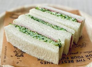 塩もみきゅうりとハムのサンドイッチ-レシピのメイン写真