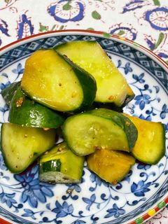 胡麻香るキュウリのピリ辛漬け-レシピのメイン写真