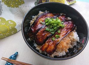 簡単絶品！プロが作るなすの蒲焼き丼-レシピのメイン写真