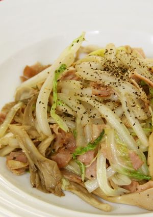 お手軽!白菜と舞茸のパスタ風炒め-レシピのメイン写真