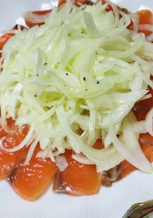 サーモンと玉ねぎのカルパッチョ-レシピのメイン写真