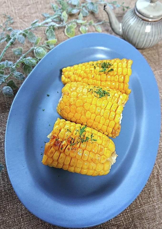 【動画レシピ】とうもろこしのバター醤油-レシピのメイン写真