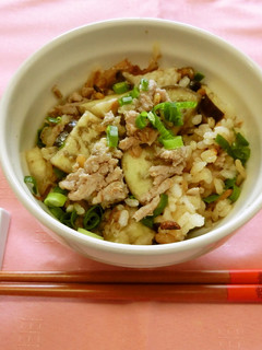 なすと豚ひき肉の炊き込みご飯-レシピのメイン写真