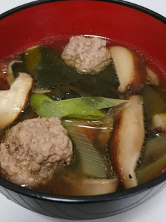 簡単!肉だんごとしいたけの生姜スープ♪-レシピのメイン写真
