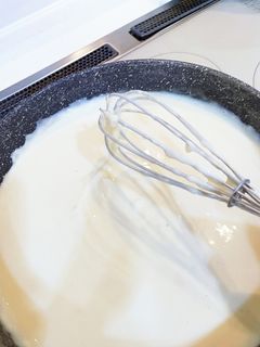い〜〜っぱい(^^; ホワイトソース!-レシピのメイン写真