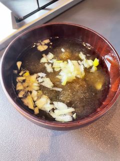 即席1分 とろろ昆布のお吸い物-レシピのメイン写真