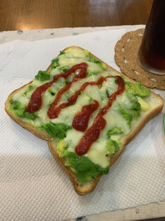 アボカドチーズトースト-レシピのメイン写真