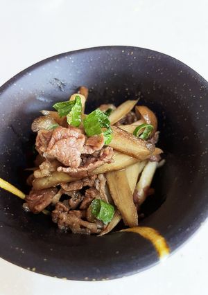 牛肉とゴボウのしぐれ煮♪-レシピのメイン写真
