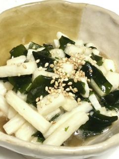簡単*長芋とわかめのさっぱり和え-レシピのメイン写真