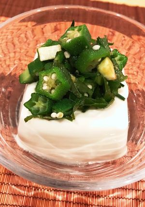 簡単で食べ応え満点♪オクラきゅうりの冷奴-レシピのメイン写真