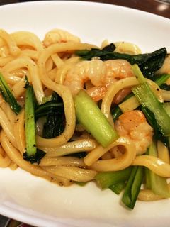 10分で作れる!エビと小松菜の焼うどん-レシピのメイン写真