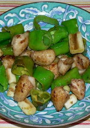 鶏三角と万願寺唐辛子の柚子胡椒風味塩炒り-レシピのメイン写真