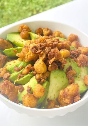 ひよこ豆テンペ＆スプラウトアボカド丼-レシピのメイン写真