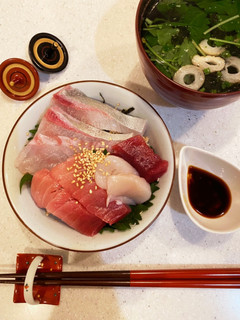オートミールで海鮮丼-レシピのメイン写真